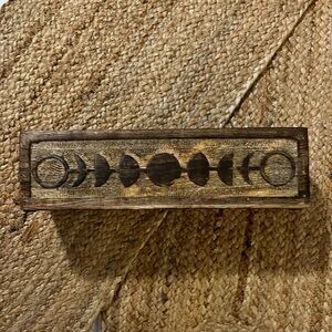 Moon phases carved wood box. EUC.